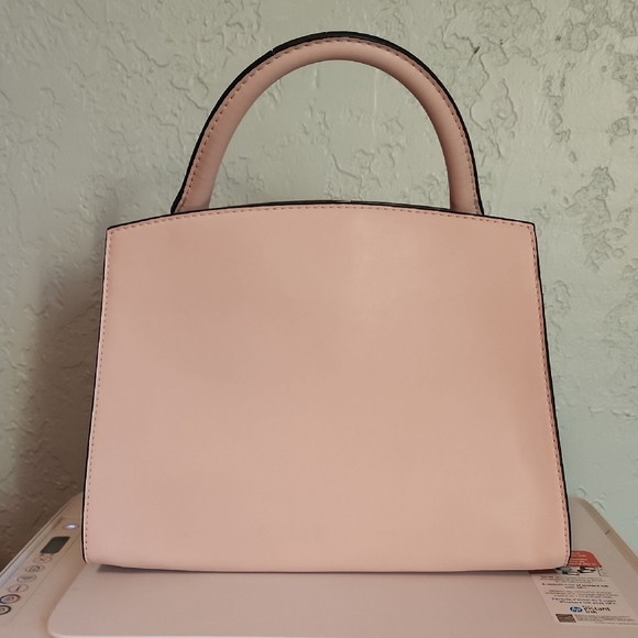 A New Day Peach Satchel with Timeless Elegance and Practicality - Picture 3 of 5